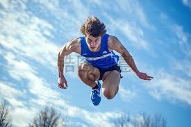 斩获4冠！德保罗为阿根廷出战80场比赛，获赠纪念球衣